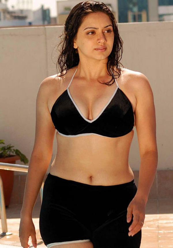 Crush Of The Day..!: Hema Malini hot big boobs