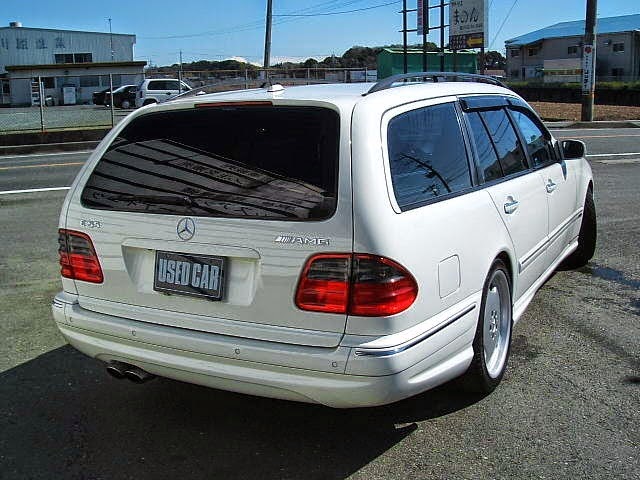 Mercedes E55 AMG Estate W210