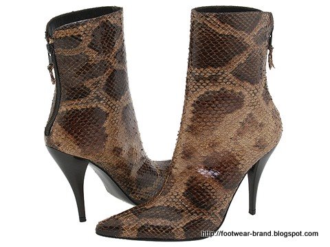 Footwear-brand:footwear-180587