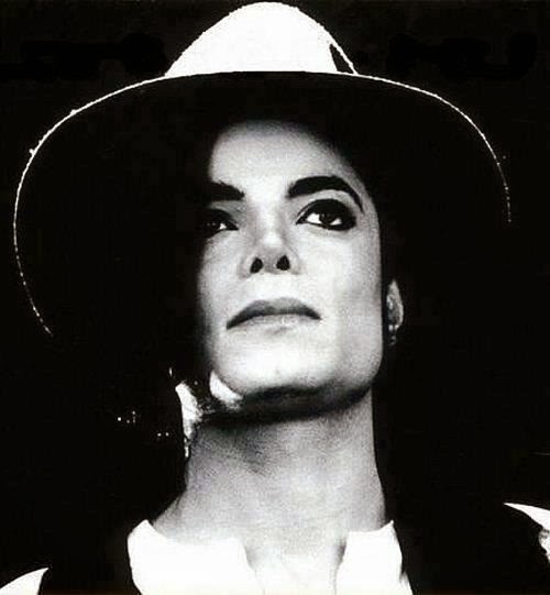 http://michaeljacksonmyobsession.blogspot.mx/