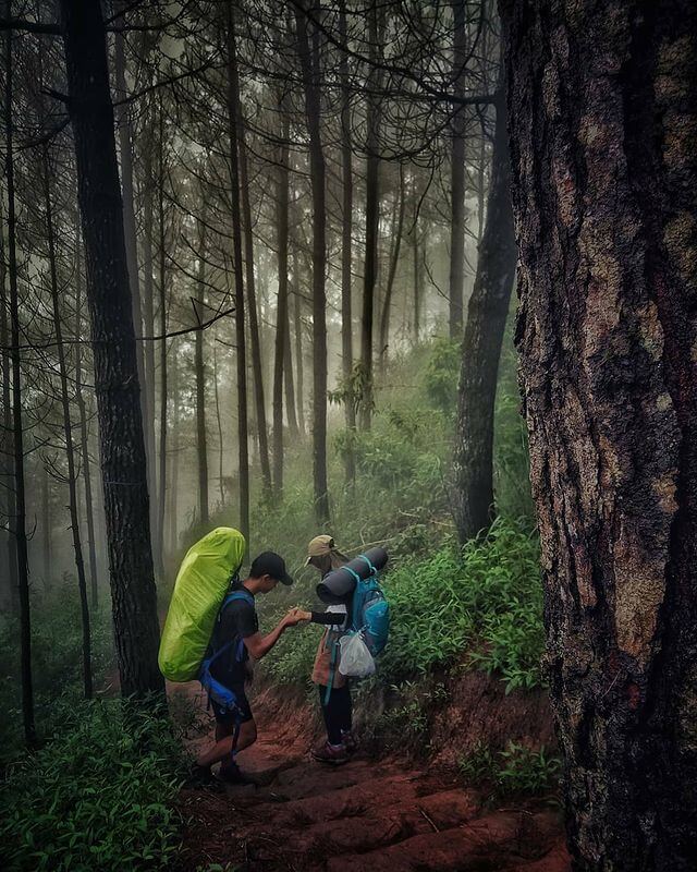 Pendaki gunung itu perhatian - foto instagram yosie_244