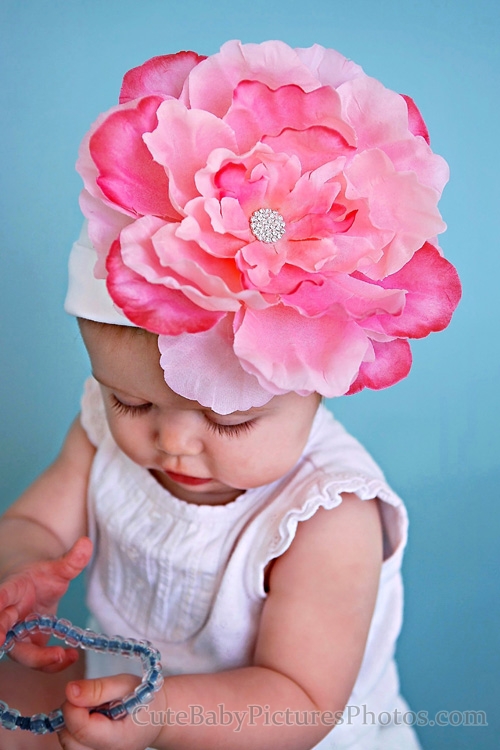 Pictures of Babies with Flowers