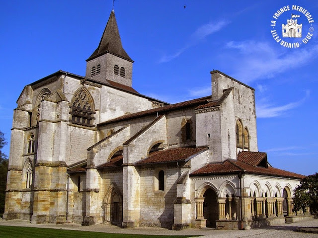 SAINT-AMAND-SUR-FION (51) - Eglise Saint-Amand (Extérieur)