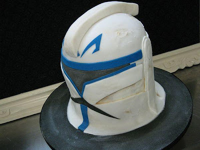 Star wars cake Seen On www.coolpicturegallery.net