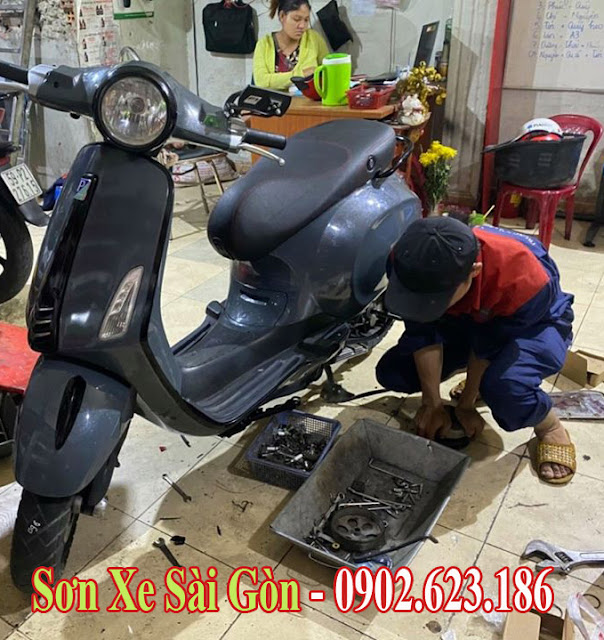 Mẫu sơn xe Vespa Primavera  màu xám xi măng cực đẹp