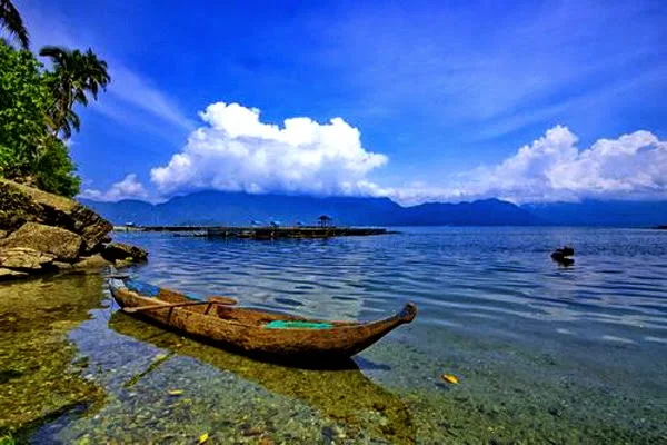 Keindahan danau maninjau di Kabupaten Agam