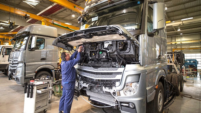 Mercedes Actros - Price of Mercedes Actros