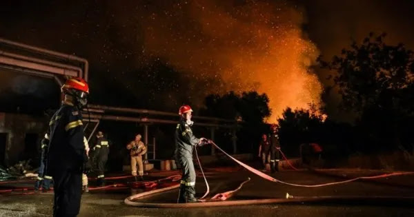 Καταγγελία-σοκ: Πυροσβέστες κόβουν επίτηδες το νερό από πυροσβεστικά οχήματα στην Εύβοια - Βίντεο ντοκουμέντο!