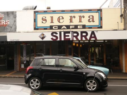 ＳＩＥＲＲＡ　ＭＴ　ＥＤＥＮ　ＲＤ