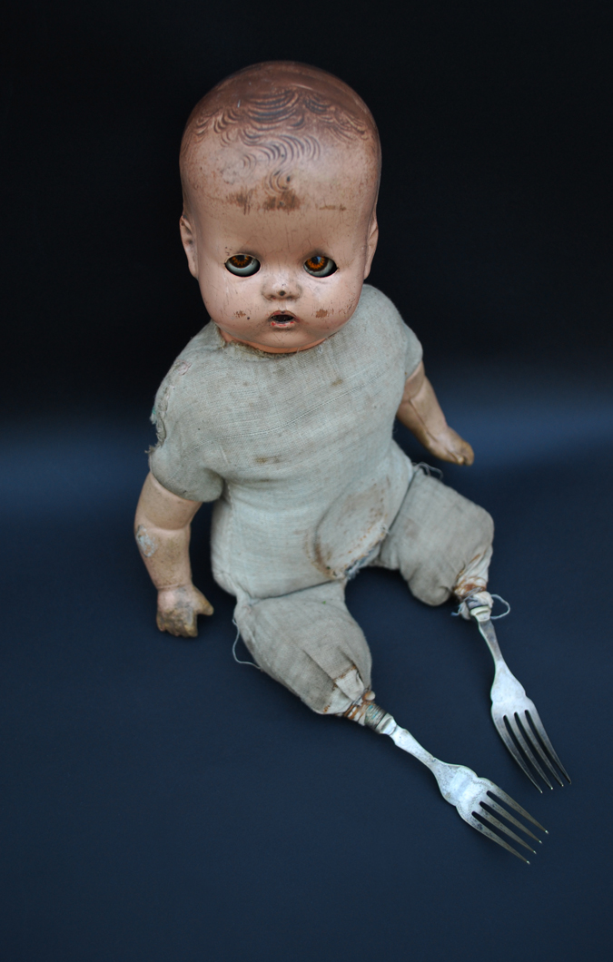 Shivers of Delight: Martha Todd's Dolls