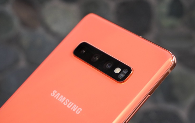 سامسونج تقوم بتحديث ميزة Bright Night في Galaxy S10