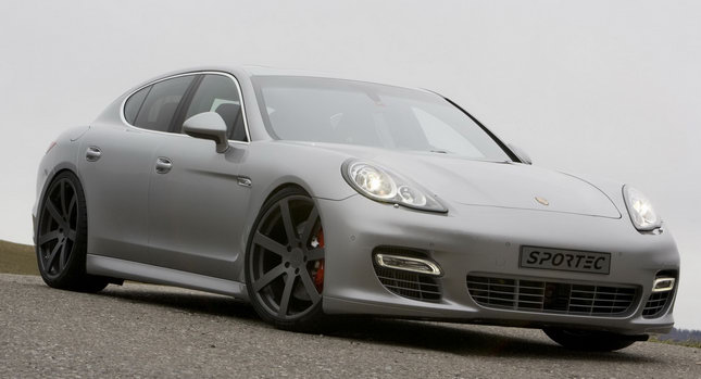 New Porsche Panamera Turbo 2011 Sport Car 1