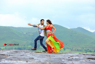 Ram Karthik Bhanu Sri starring Iddari Madhya 18 Movie Stills  0007.jpg