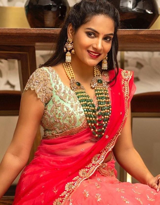 Himaja and 'Thagubothu' Ramesh to feature in ‘Jabardasth’