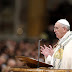 El papa Francisco pidió defender la familia así como más empleo para jóvenes y mujeres