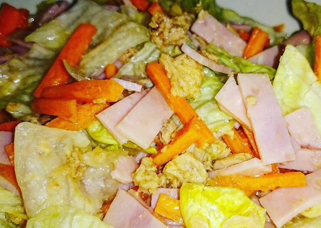 https://vidacomidaa.blogspot.com.es/2016/01/ensalada-de-york.html