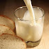 Αποκάλυψη σοκ: Ακόμη και το γάλα με το ψωμί κόβουν οι Έλληνες