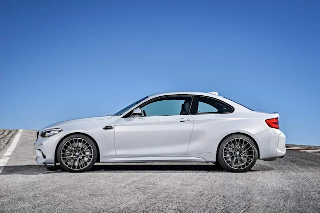 BMW M2 Competition MT chega ao Brasil por R$ R$ 439.950