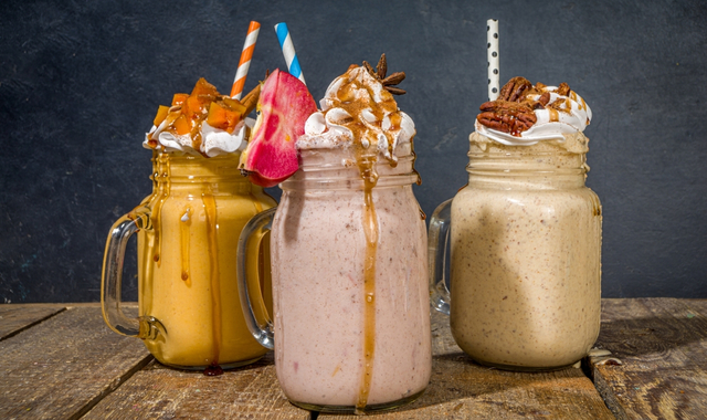 vegan pumpkin pie shake