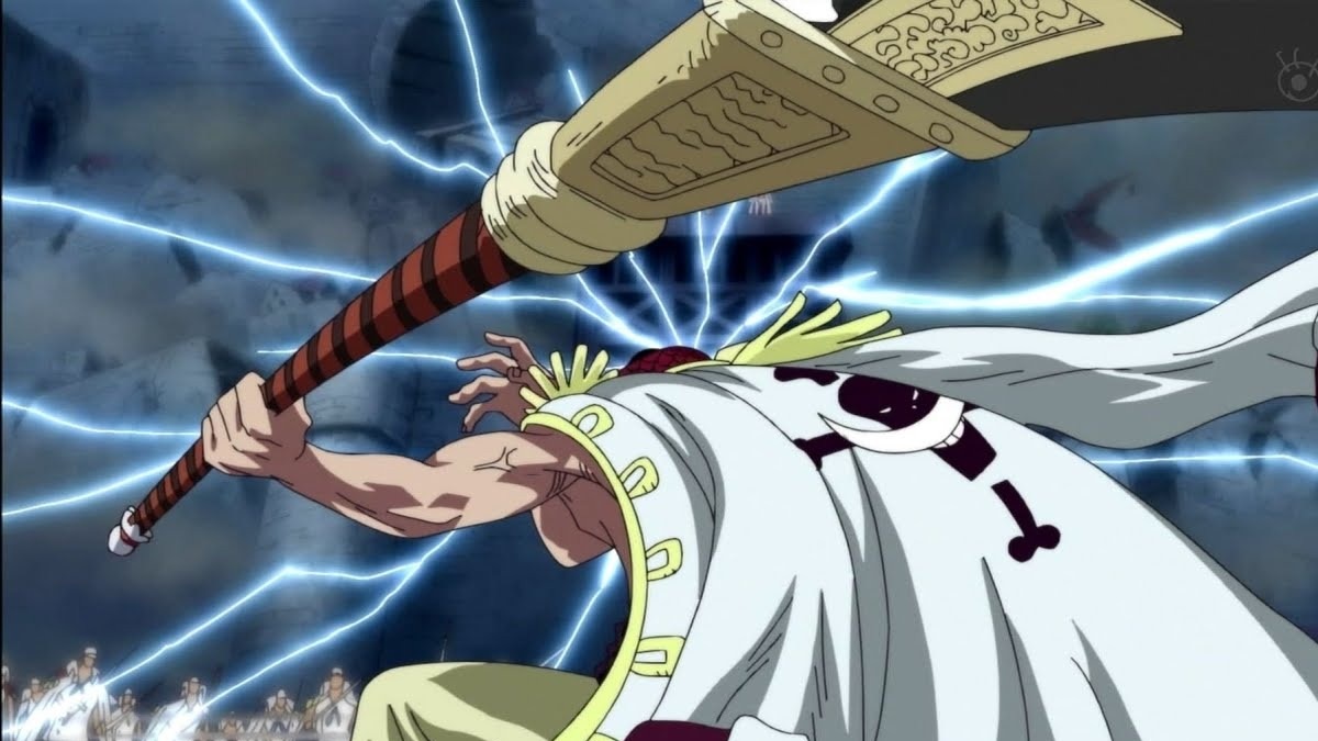 In what position does Whitebeard die in One Piece during the MarineFord arc