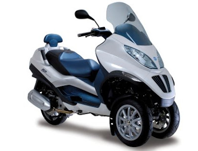 PIAGGIO HYBRID MP3