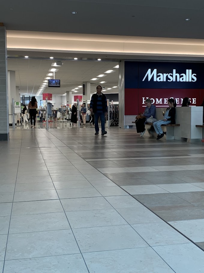 Marshalls/HomeSense - Fairview Mall North York