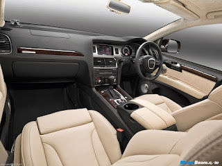 Interiors Car Audi Q7 4.2 FSI Quattro Tiptronic - Modern Moto Magazine