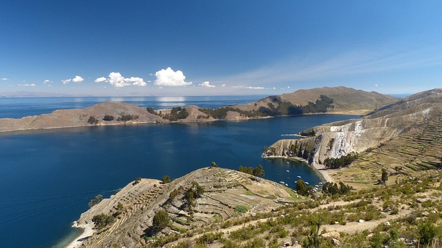 Lakes, Lake Titicaca, Lake Titicaca peru, Peru, Travel, Tourist Attractions, Water, sea, Beaches, Tourism,