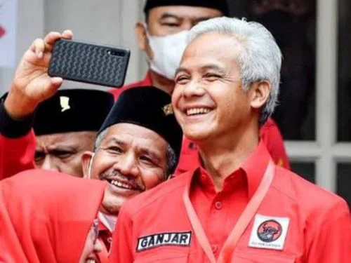 Arsul Sani berseloroh bahwa PDI-P bakal mengusung Gubernur Jawa Tengah Ganjar Pranowo dalam Pilpres 2024.