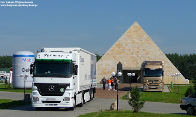 Mercedes-Benz Actros