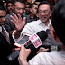 Macam Biasa, Anwar optimis cukup angka jadi PM (has the numbers)