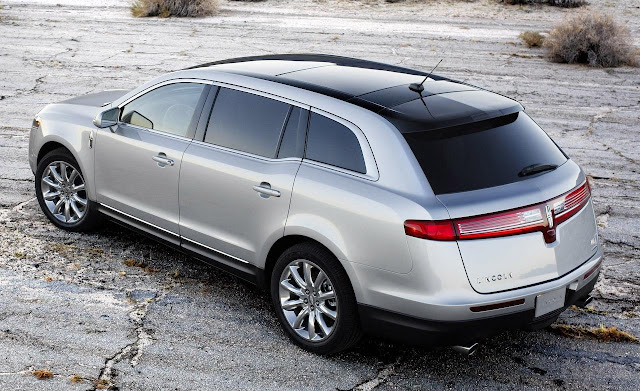 2016 Lincoln MKT Town Car Fleet Redesign Images