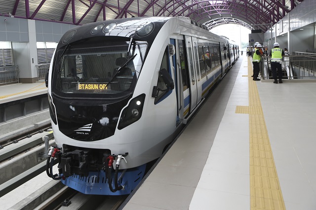 PT INKA Akan Memproduksi LRT Jakarta
