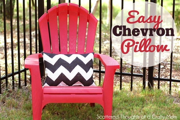 chevron-stenciled-pillow_thumb[1]