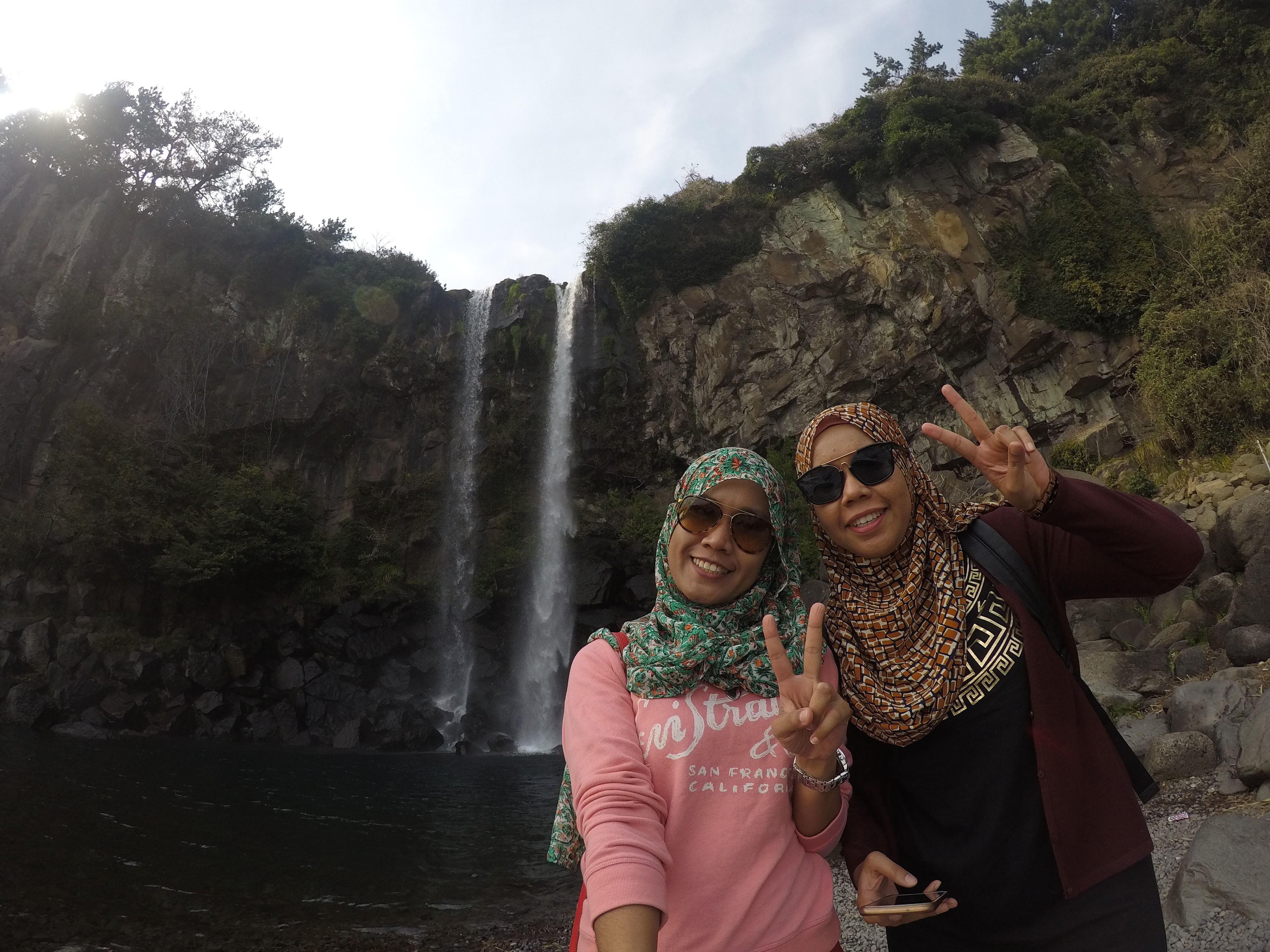 Travelog Jeju, Spring : Jeongbang Waterfall