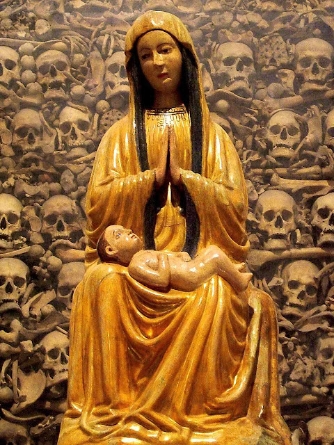 Virgen en la capilla de los mártires,  iglesia de Santa Caterina a Formiello, Otranto