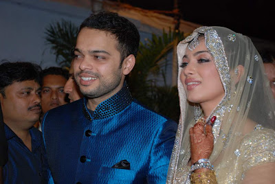 Ayesha Takia & Farhan Azmi reception pics