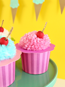 https://www.whitehousecrafts.net/single-post/2019/07/08/DIY-INSPIRATION-ICE-CREAM-CRAFTS
