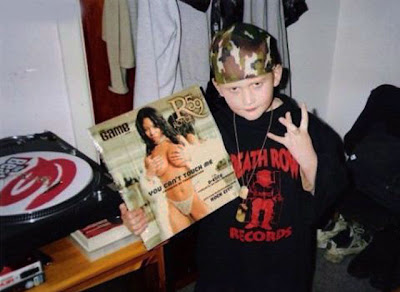 Little gangsta kid with naughty mag