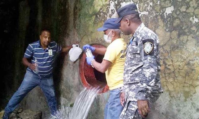 Barahona:Temor continua por rumor de agua envenenada en acueducto