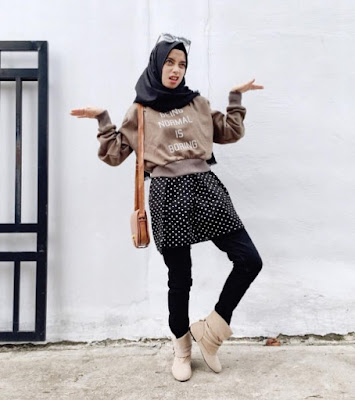 Perkembangan dunia fashion yang semakin modern banyak mengalami perubahan pada fashion mus 40+ Model Fashion Hijab Casual Modern Terbaru 2017: Simpel & Modis