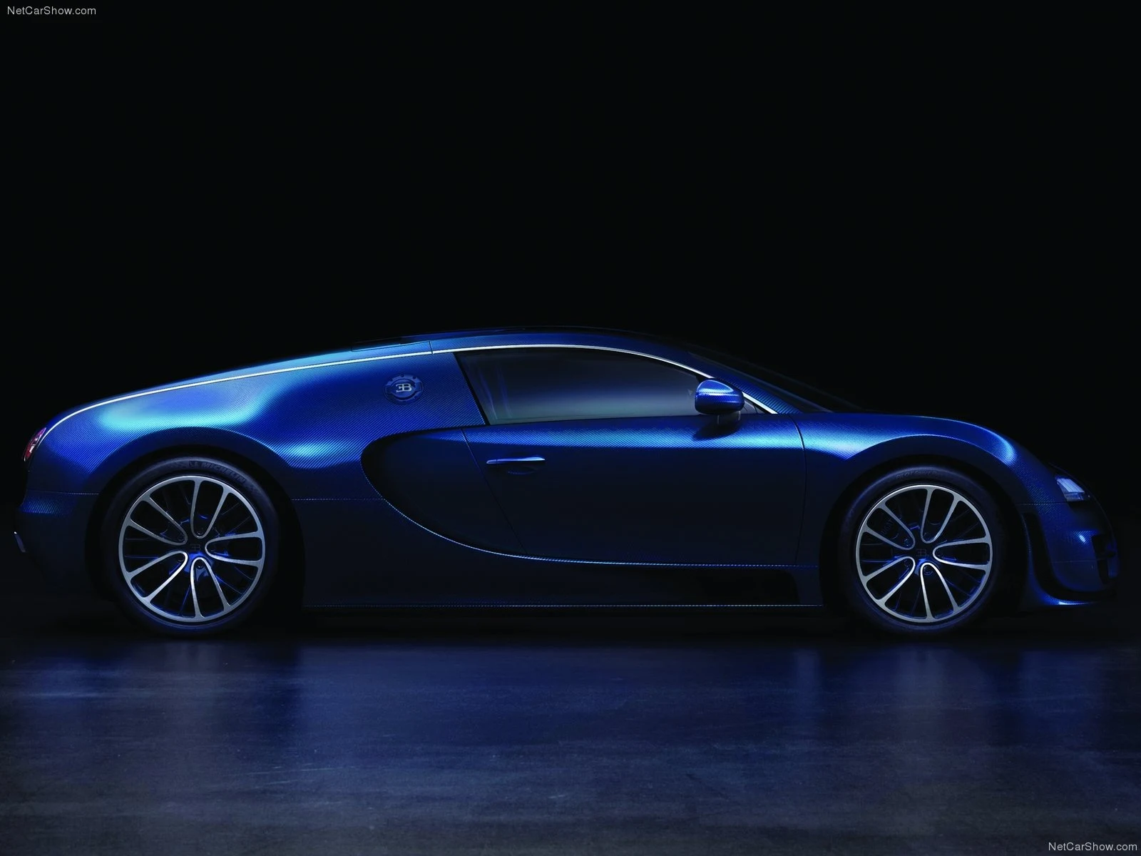 Hình ảnh siêu xe Bugatti Veyron Super Sport 2011 & nội ngoại thất