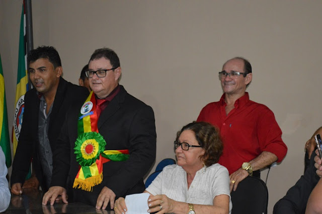 Prefeito e Vereadores de Santana do Maranhão são empossados