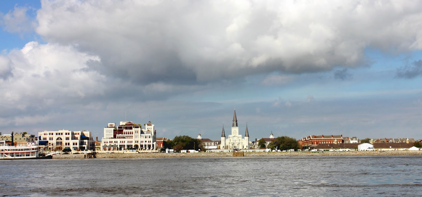 New Orleans Eclectics: Mississippi River / New Orleans Skyline / The