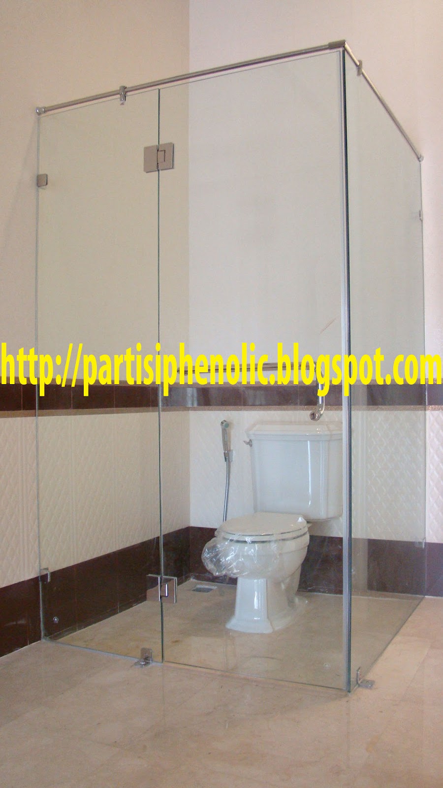 Jual Cubicle Toilet dan Shower Box Sekat Kamar  Mandi  