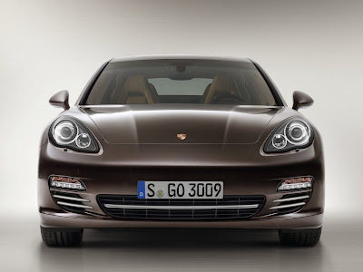 2013 Porsche Panamera Platinum Edition