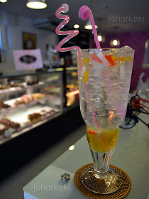 Passionfood-Café-and-Bakery-Taman-Pelangi-Johor-Bahru