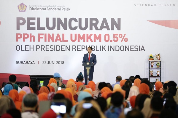 Presiden Republik Indonesia Joko Widodo saat peluncuran PPh Final UMKM 0,5% berdasarkan PP 23 tahun 2018 di Surabaya (22/06/2018)/Dok. DJP