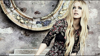 [Noticias] Avril Lavigne presenta nuevo VideoClip: Let me go...