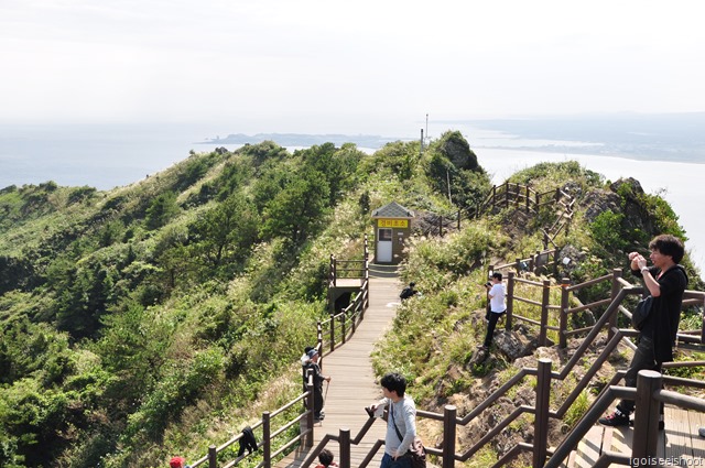  Seongsan Ilchulbong or Sunrise Peak at Jeju Island. 